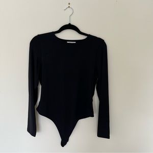 ARITZIA BABATON New Black Longsleeve Bodysuit Sz Medium